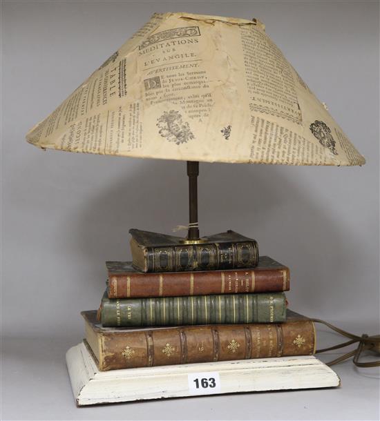 Novelty book table lamp